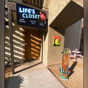 Every item is negotiable. Send an legitimate Offer and it’s yours…….!!!!